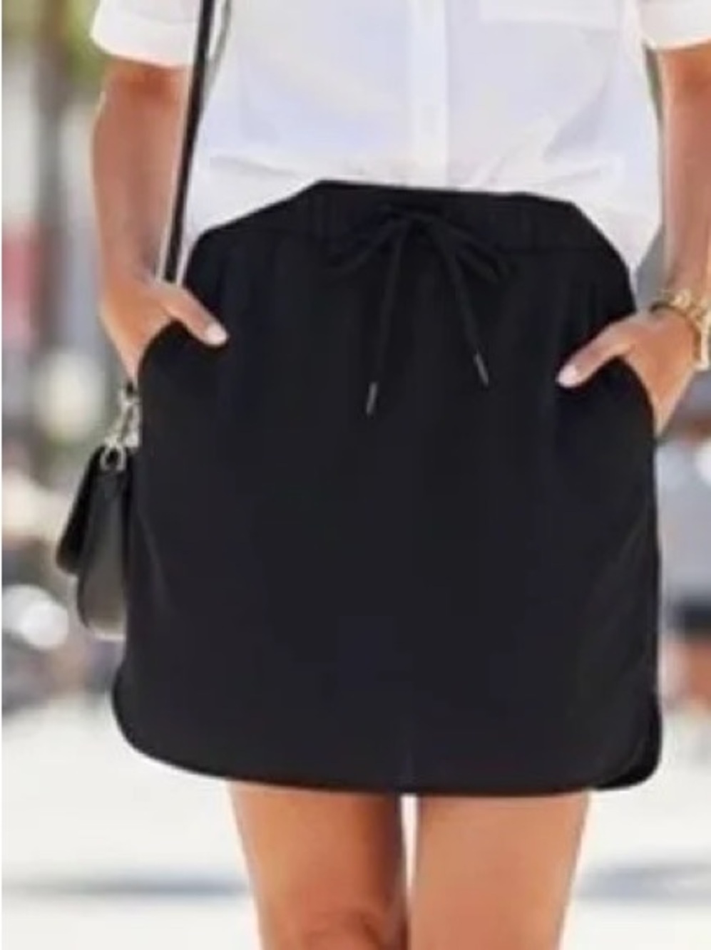 lululemon Black On The Fly Skirt Athleisure Travel Commute Business Casual Sz 6